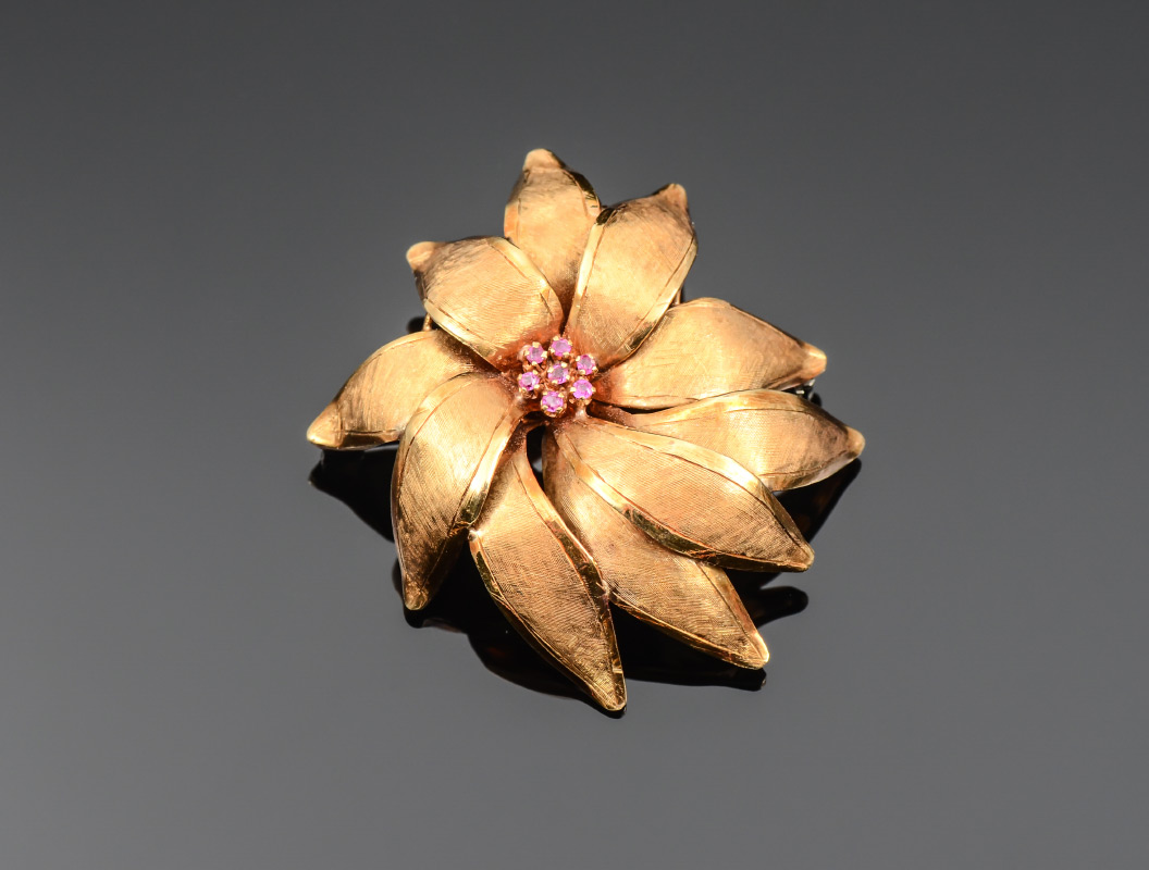 Appraisal: K RUBY FLOWING FLOWER BROOCH Italian K yellow gold brooch