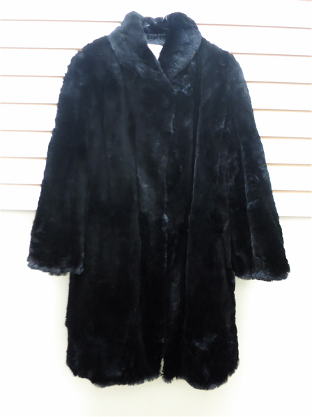 Appraisal: LADY'S SHEARED MINK FUR COAT having black fur two hook