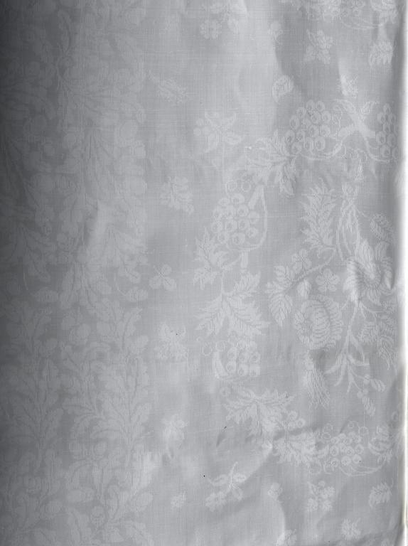 Appraisal: MISCELLANEOUS DAMASK TABLECLOTHS NAPKINS AND OTHER LINENS