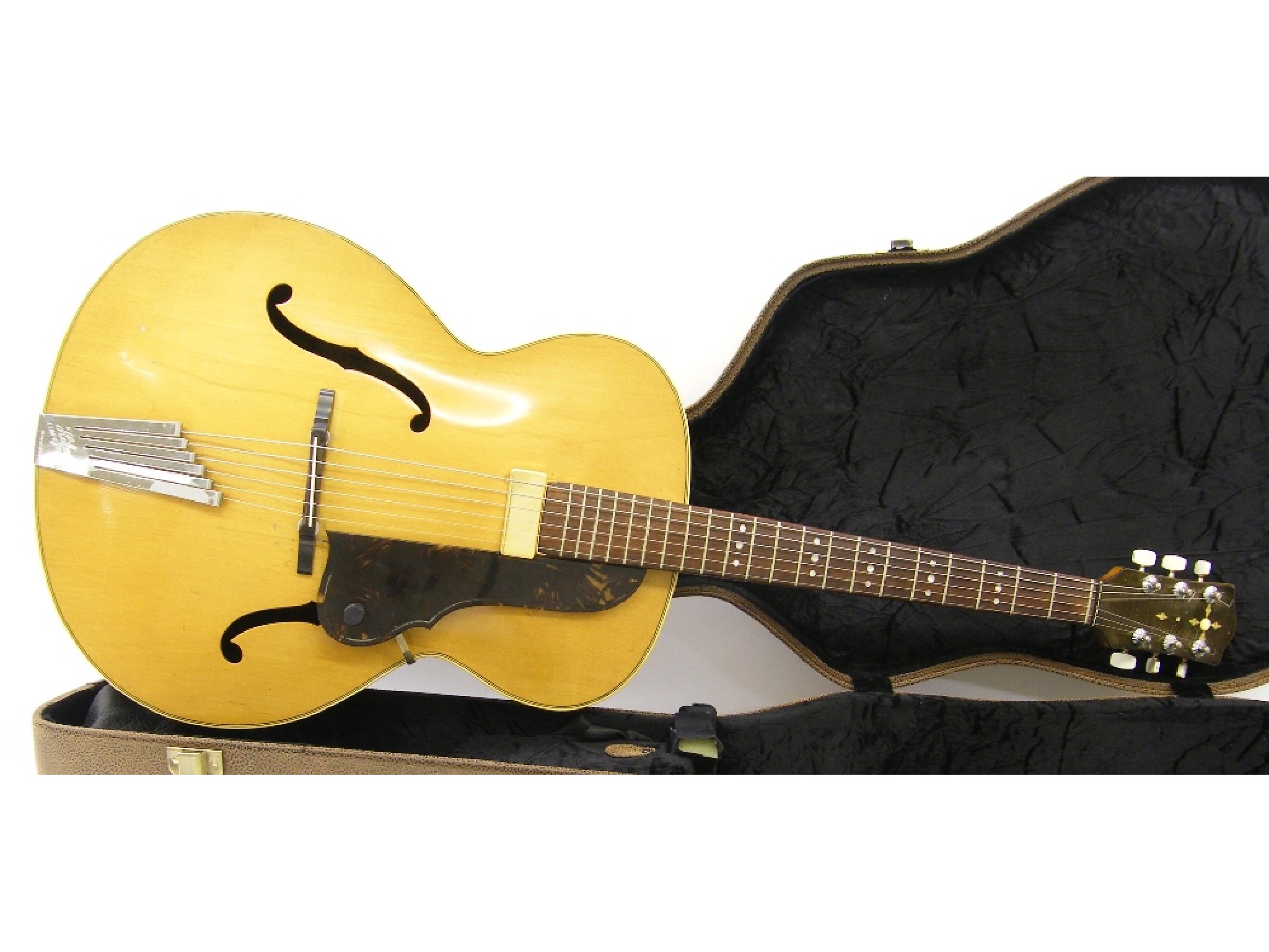 Appraisal: Hofner Senator archtop guitar ser no blonde finish later floating