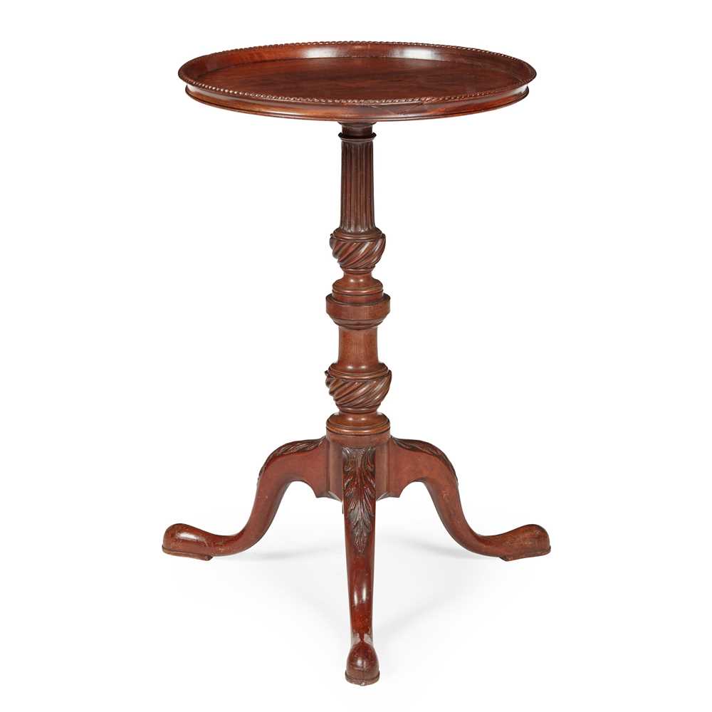 Appraisal: IRISH GEORGE III MAHOGANY TRIPOD TEA TABLE TH CENTURY LATER