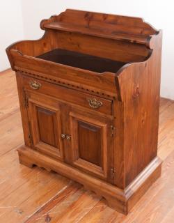 Appraisal: Pennsylvania House Pine Dry Sink Pennsylvania House pine cabinet in