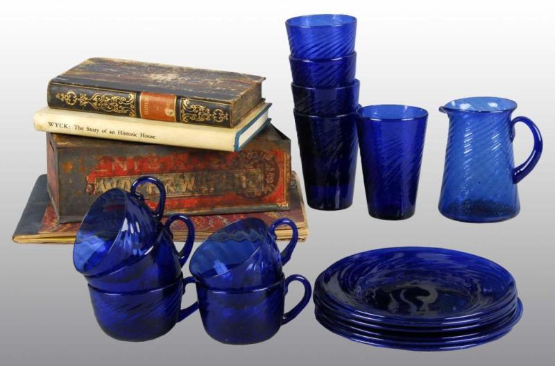 Appraisal: Lot of Pieces of South Jersey Glass Description Attributed to