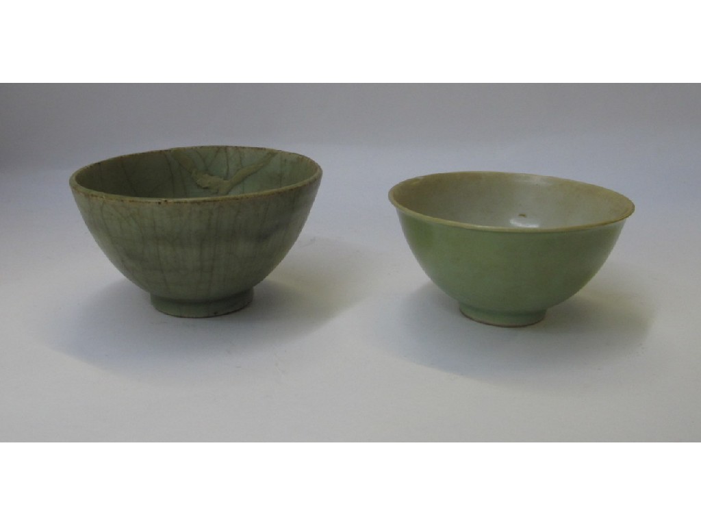 Appraisal: Two Chinese Celadon glazed bowls