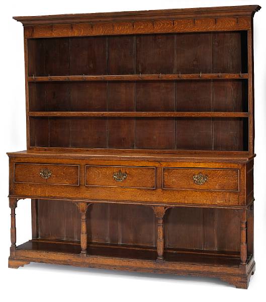 Appraisal: A George III oak Welsh dresser fourth quarter th century