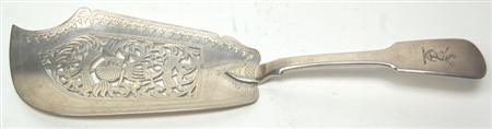 Appraisal: A George III fish slice J Hayne London of fiddle