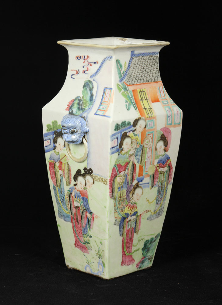 Appraisal: - th th C Chinese Famille Rose Vase Famille rose