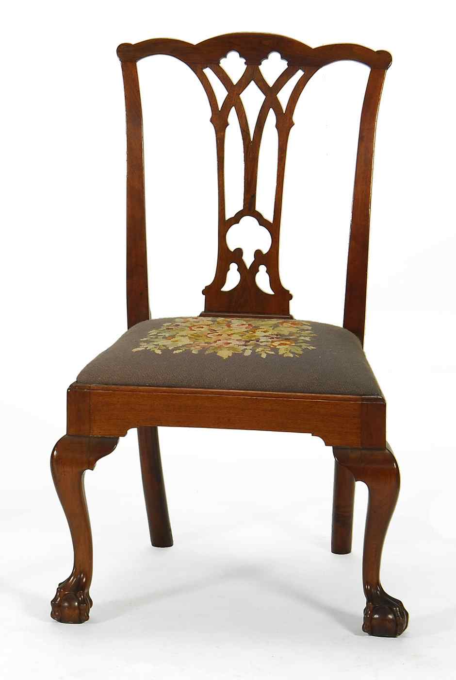 Appraisal: ANTIQUE AMERICAN CHIPPENDALE SIDE CHAIRCirca In mahogany with pierced back