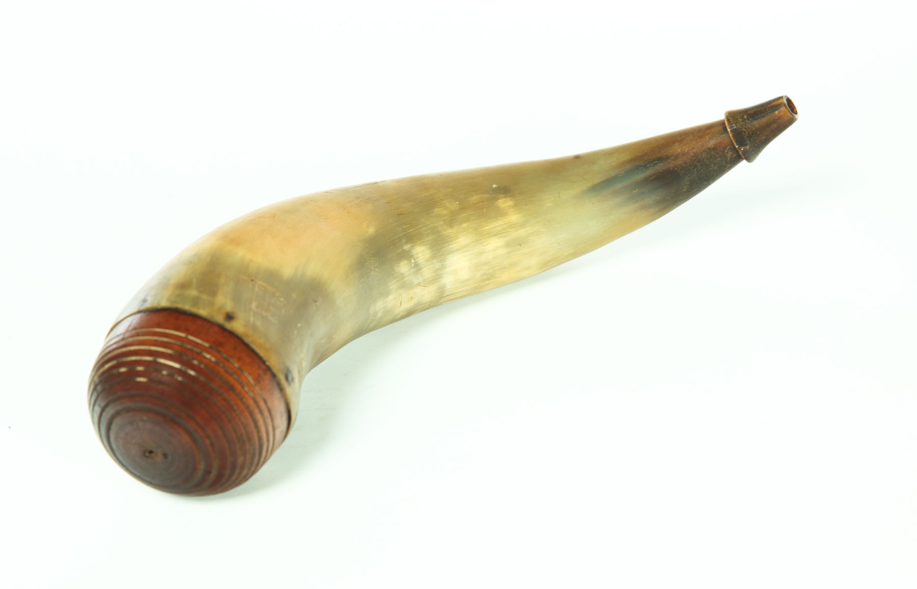 Appraisal: POWDER HORN American th century With finely turned plug ''l