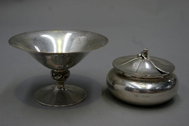 Appraisal: A sterling silver bowl with flared foot and rim the