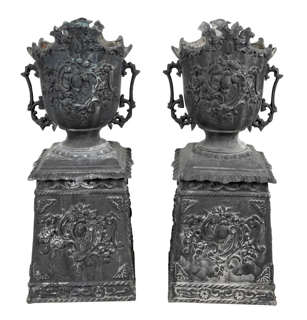 Appraisal: PAIR NEOCLASSIC-STYLE CAST ALUMINUM GARDEN URNSeach on an integral pedestal