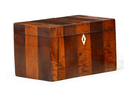 Appraisal: Banded mahogany and maple caddy Of rectangular form the hinged