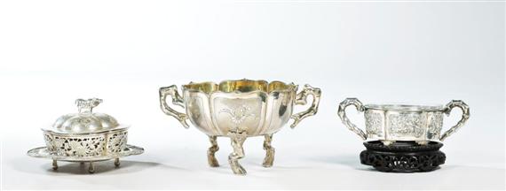 Appraisal: THREE SILVER CUPS China early th c Purchased before a