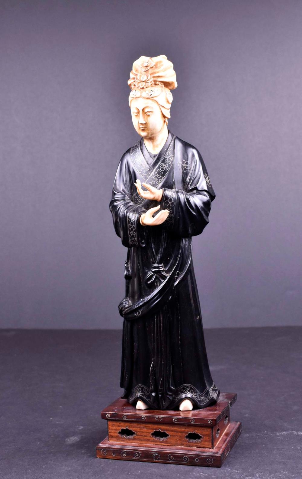 Appraisal: UNUSUAL CHINESE CARVED FIGURE OF ELEGANT MAIDENChing Dynasty th Century