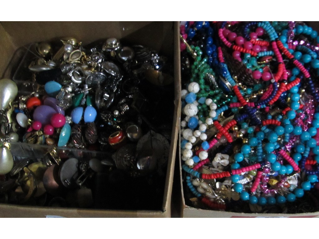 Appraisal: Lot comprising two boxes of costume jewellery and a box