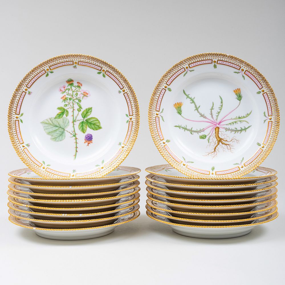 Appraisal: Set of Eighteen Royal Copenhagen Porcelain 'Flora Danica' Dinner Plates