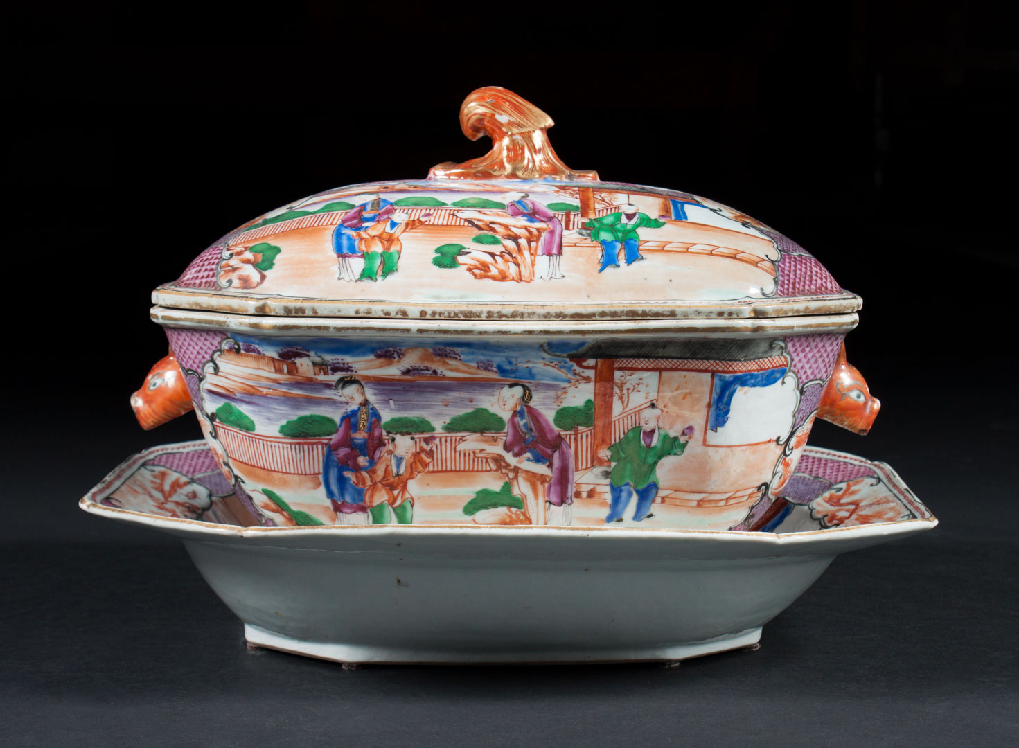 Appraisal: Chinese Export Mandarin palette soup tureen circa fine and rare