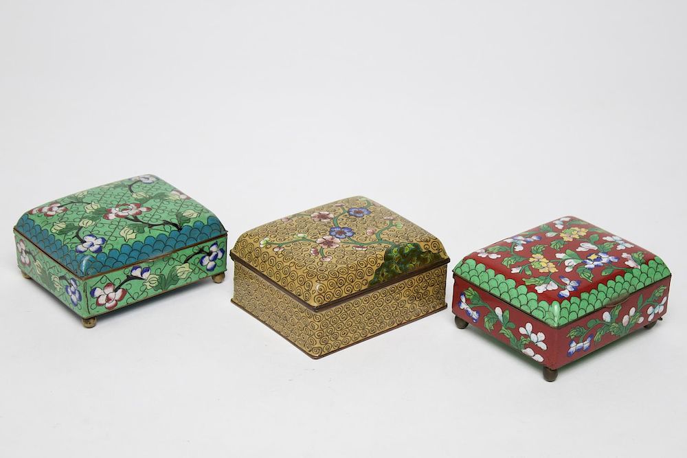 Appraisal: Chinese Republic Cloisonne Enamel Boxes Chinese Republic cloisonne enamel trinket