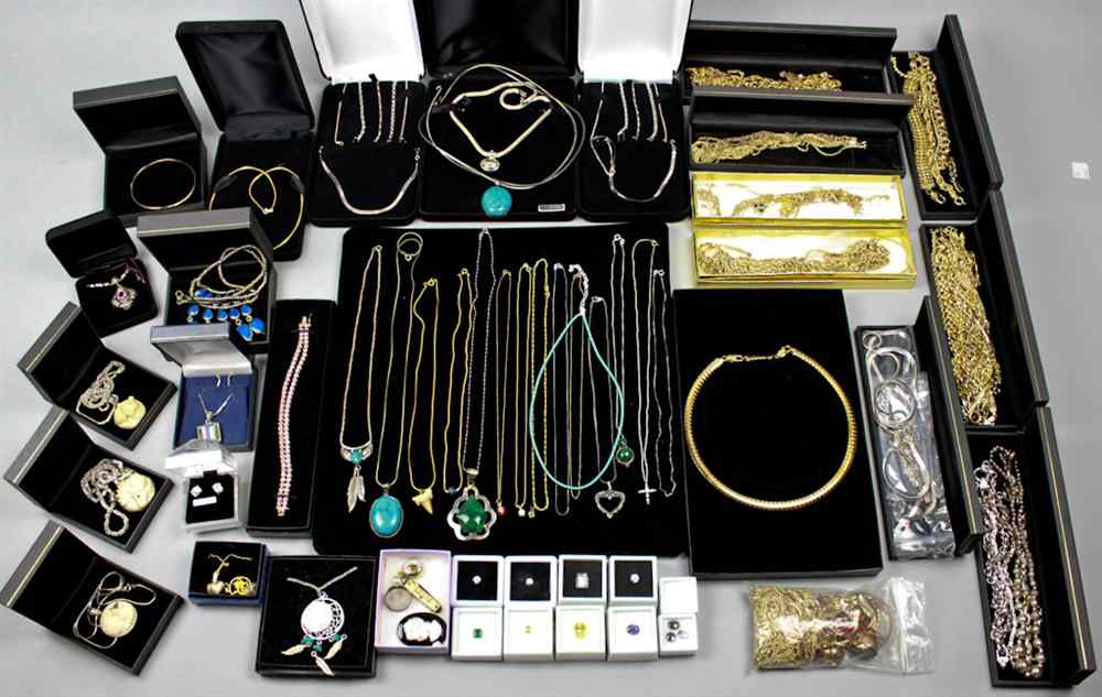 Appraisal: ASSORTMENT OF GOLD AND SILVER JEWLERY gold small pendant necklaces