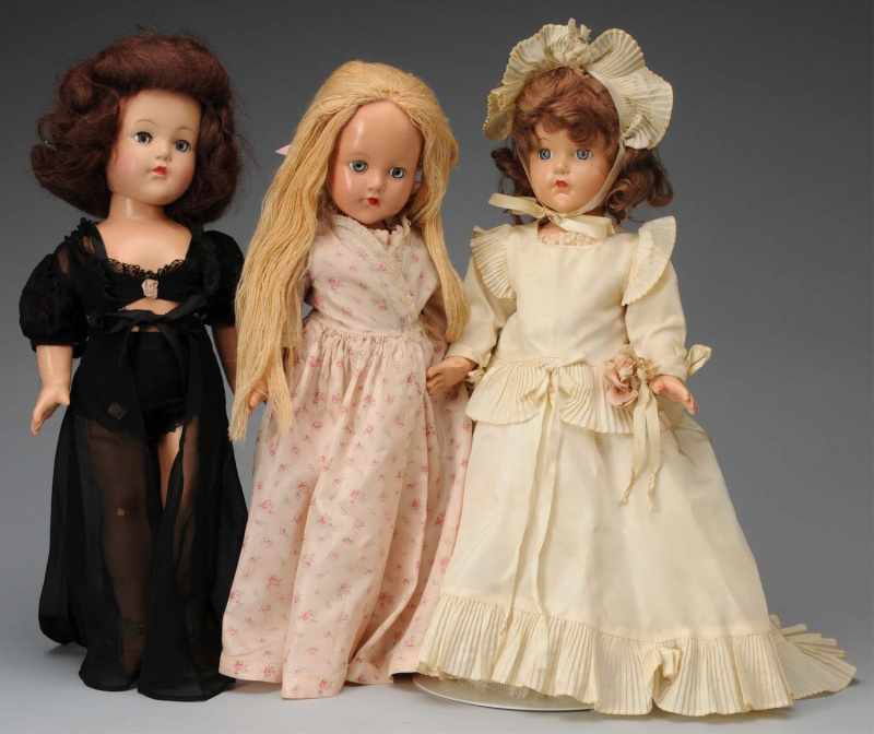 Appraisal: Lot of Effanbee Little Lady Dolls Description American Ca s