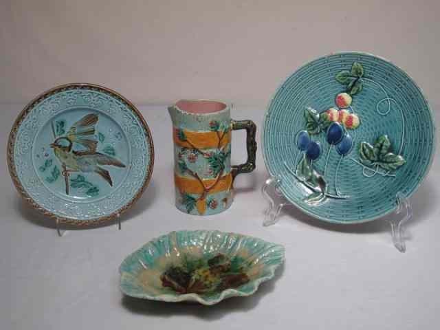 Appraisal: Assorted pieces of Majolica art pottery Includes a blue green