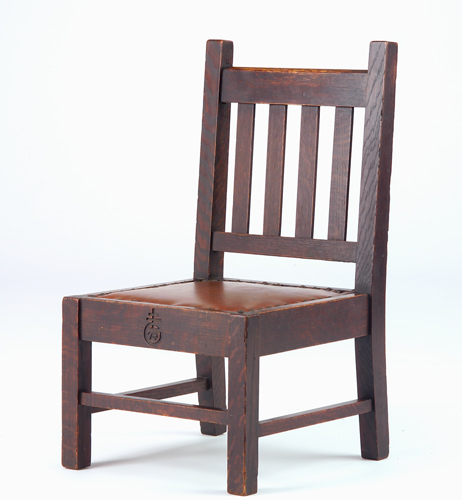 Appraisal: ROYCROFT Child's chair with four vertical back slats and a