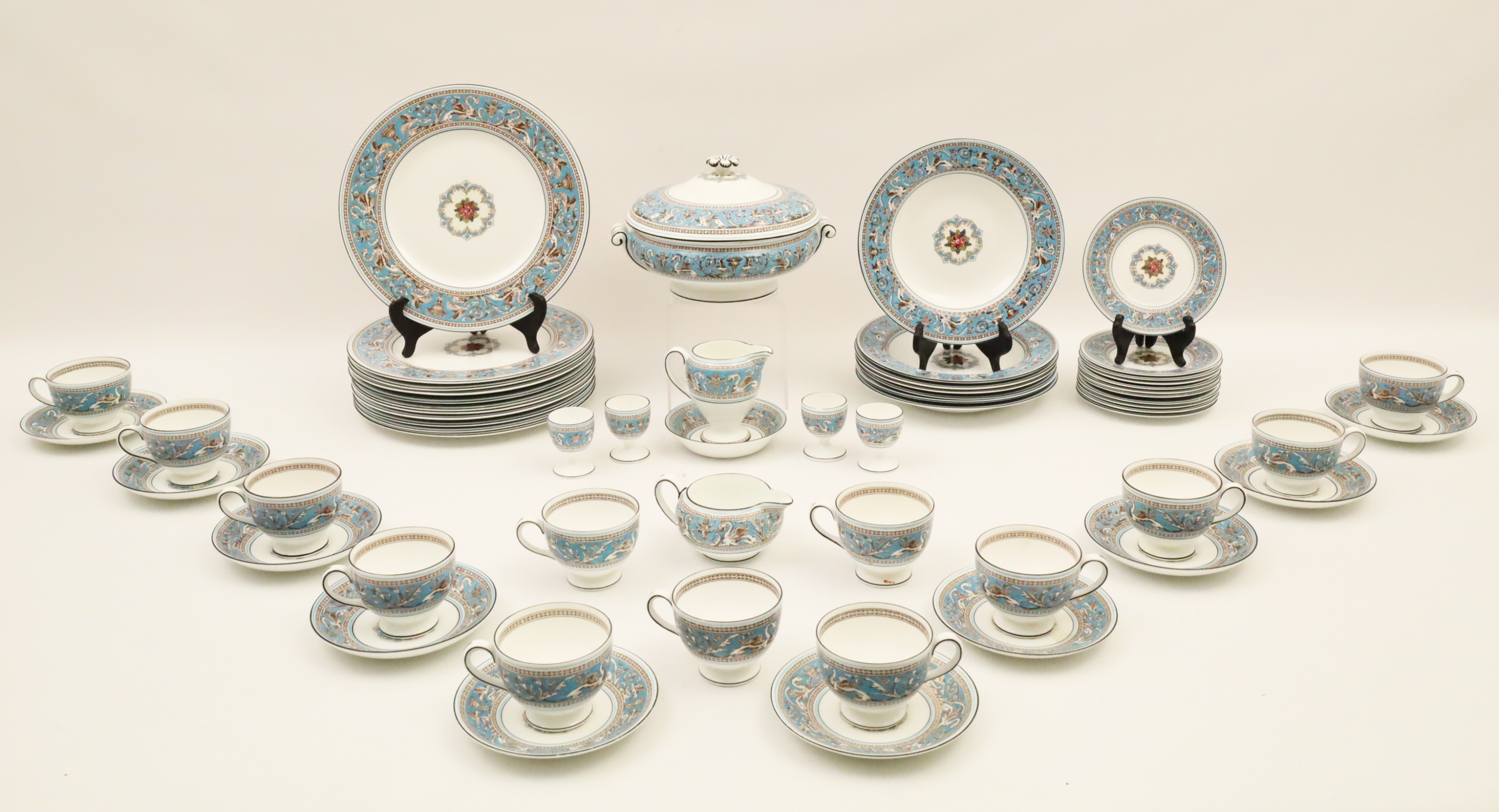 Appraisal: PIECE WEDGEWOOD FLORENTINE DINNER SERVICE Wedgewood Florentine pattern consisting of