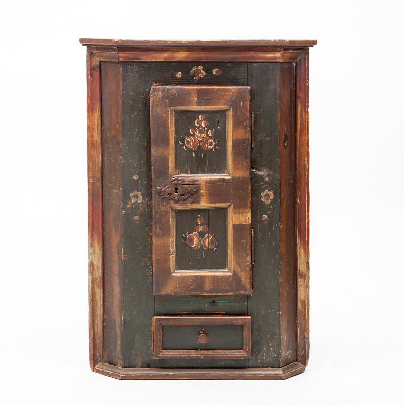 Appraisal: EARLY AMERICAN PAINTED HANGING CORNER CUPBOARD x x in Collection