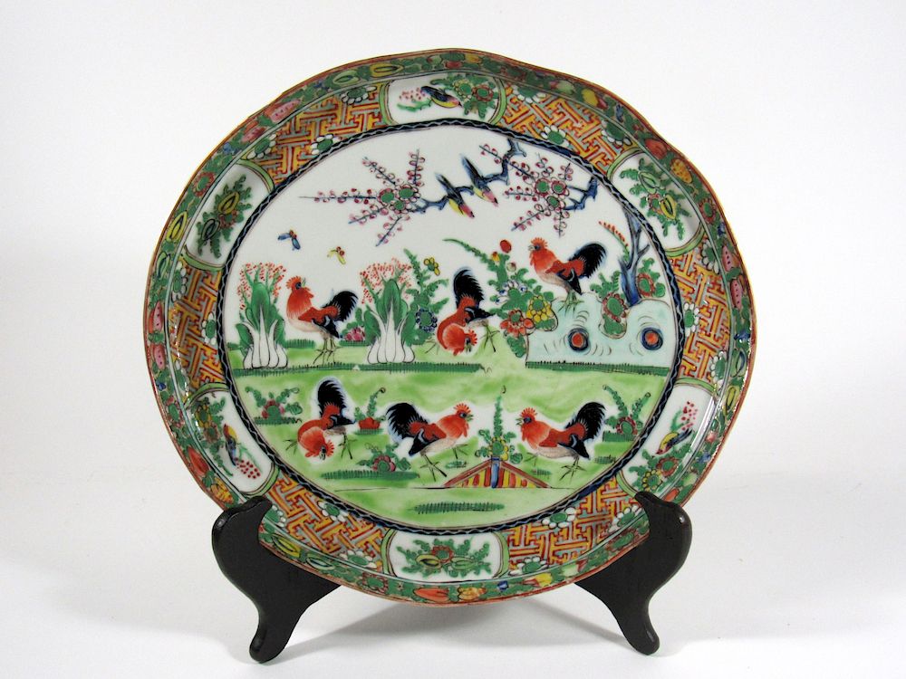 Appraisal: th Century Famille Verte Platter Chinese polychrome enamel on porcelain