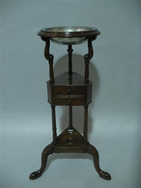 Appraisal: KITTINGER MAHOGANY WASH STAND h in