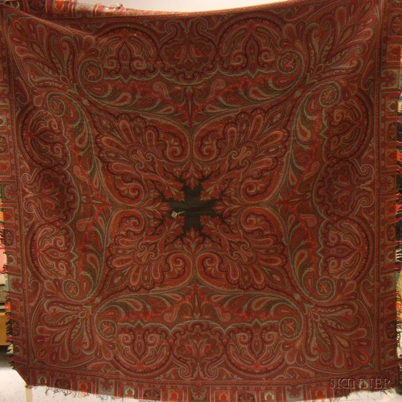 Appraisal: Machine-woven Wool Paisley Shawl