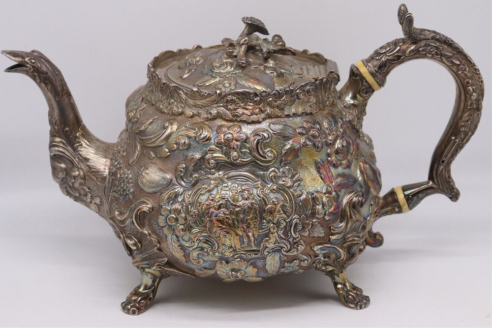 Appraisal: SILVER Early th Century English Silver Teapot Wonderful English silver