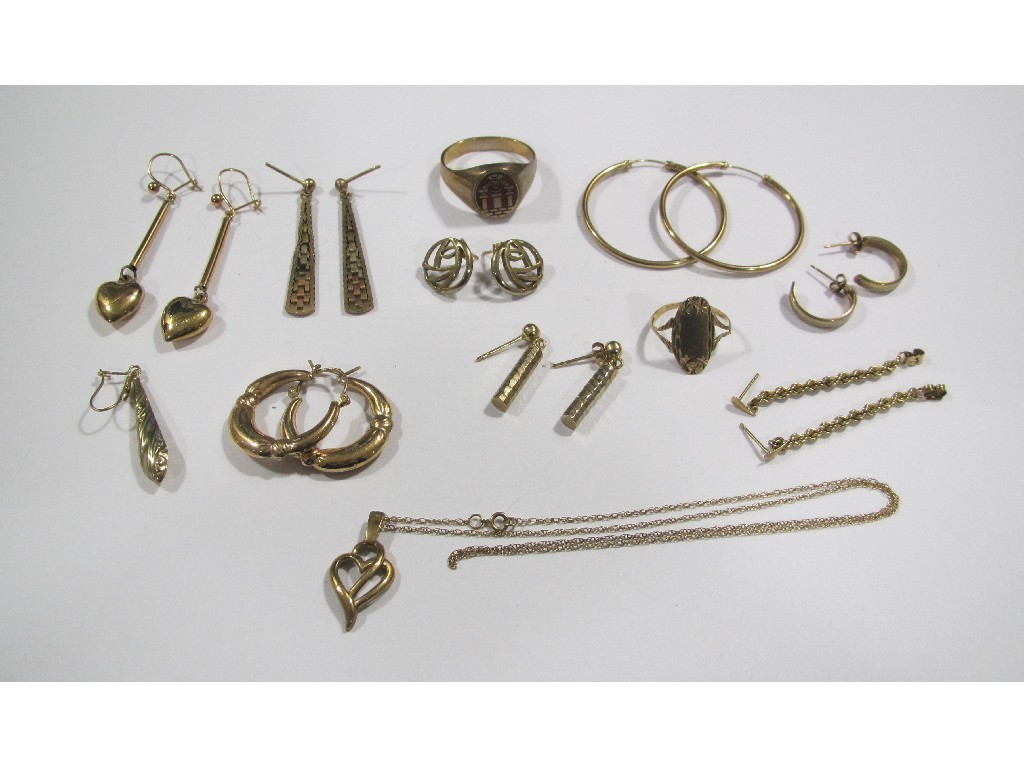 Appraisal: Lot of ct gold items to include earrings and two