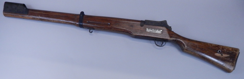 Appraisal: A WWII type Swift training rifle B series B number