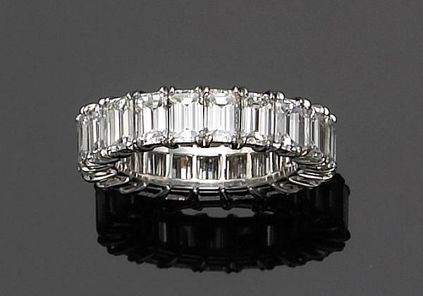 Appraisal: A diamond and platinum eternity band Harry Winston the band