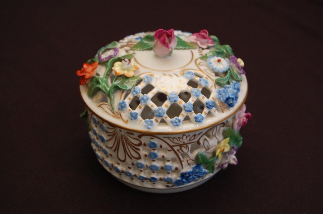 Appraisal: DRESDEN OPEN WORK LIDDED PORCELAIN BOX