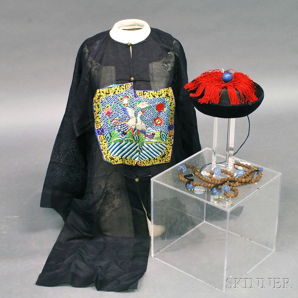 Appraisal: Mandarin Summer Robe Hat and Court Necklace early th century