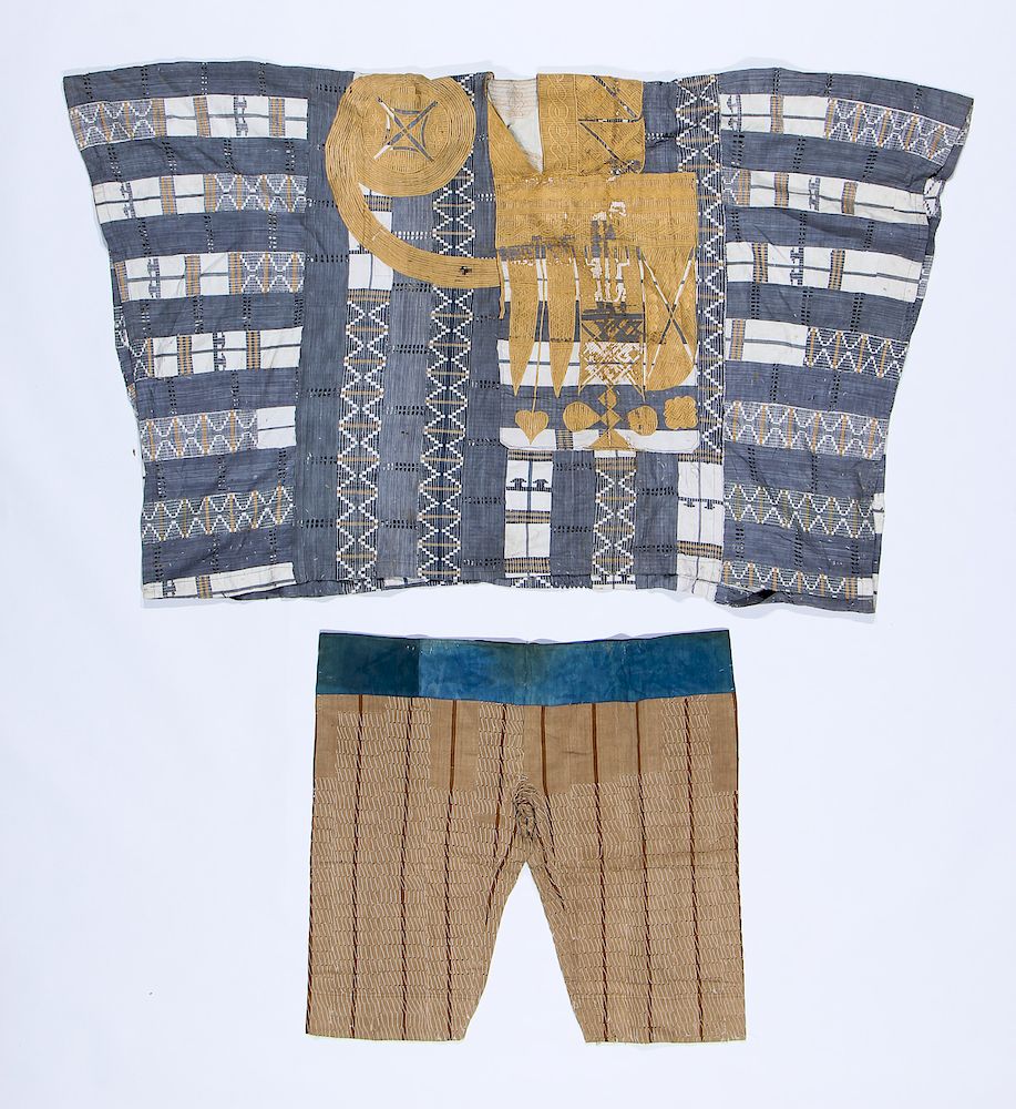 Appraisal: Nigerian Chief's Tunic Pants Ensemble Nigerian Chief's Tunic Pants Ensemble