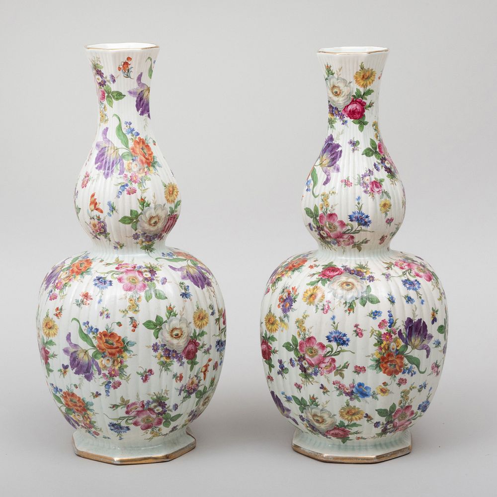 Appraisal: Pair English Porcelain Fluted Double Baluster 'Chintz' Vases in high