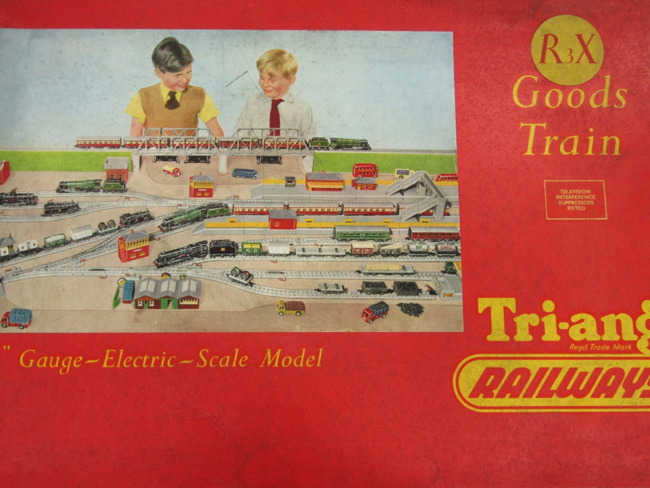 Appraisal: A Triang Dublo R X goods train set boxed