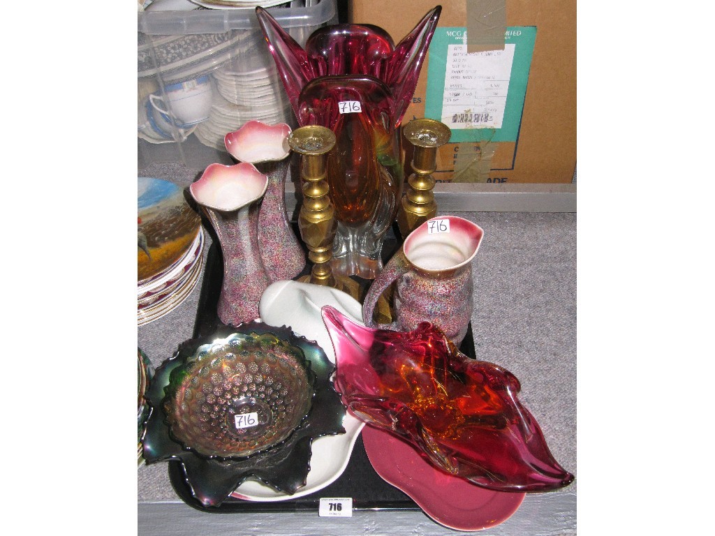 Appraisal: Tray lot of assorted ceramics and artglass to include carnival