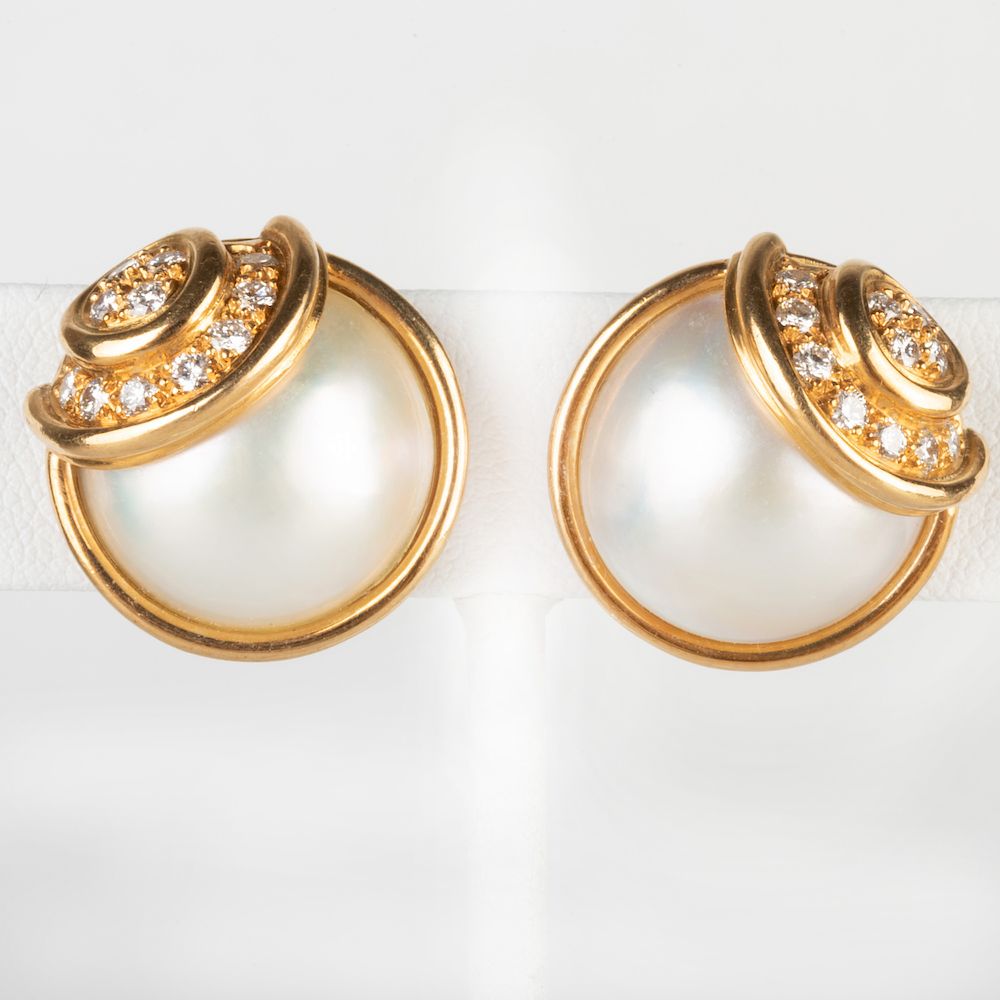 Appraisal: Pair of k Gold Diamond and Mobe Pearl Earclips Marked