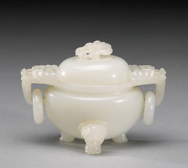 Appraisal: A fine white jade oval covered censer and cover Late