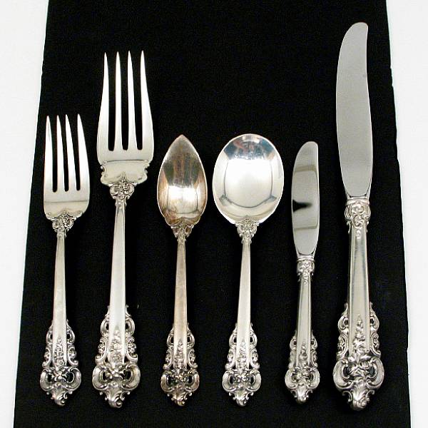 Appraisal: A sterling flatware setWallace Silversmiths Wallingford CTGrande Baroque Comprising -