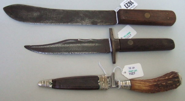 Appraisal: A Joseph Rodgers skinning knife with cm blade and two