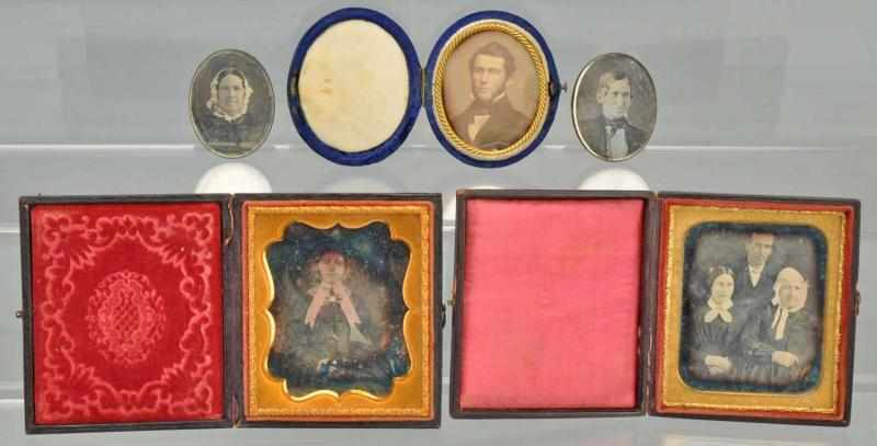 Appraisal: Lot of Daguerreotypes Three are framed and two are unframed