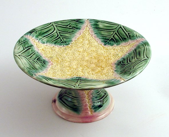 Appraisal: Griffin Smith Hill top with star form green leaf tips