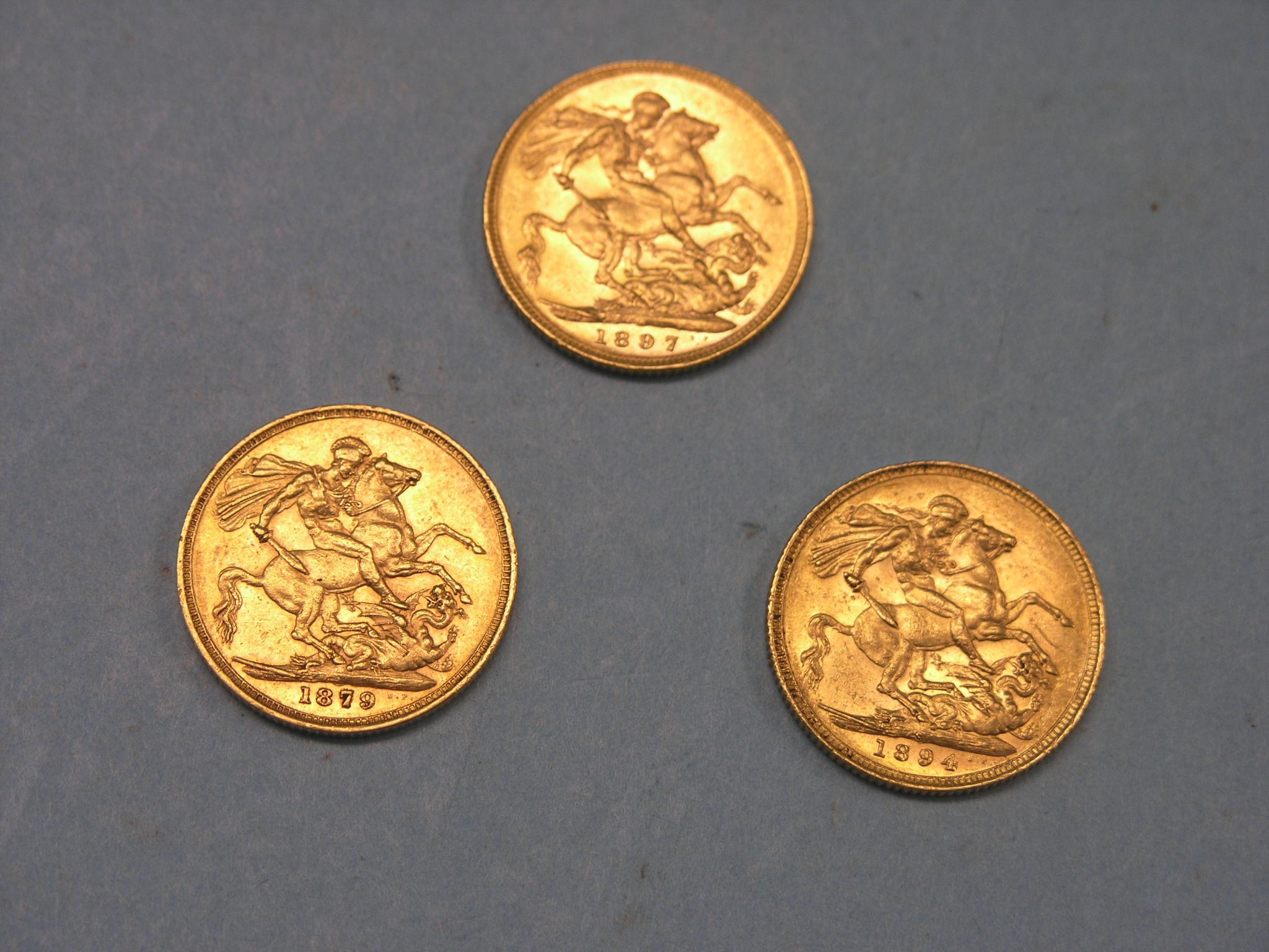 Appraisal: Three Victorian gold sovereigns Melbourne and Sydney mints