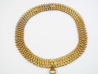 Appraisal: A Victorian gold collar necklace g cm long