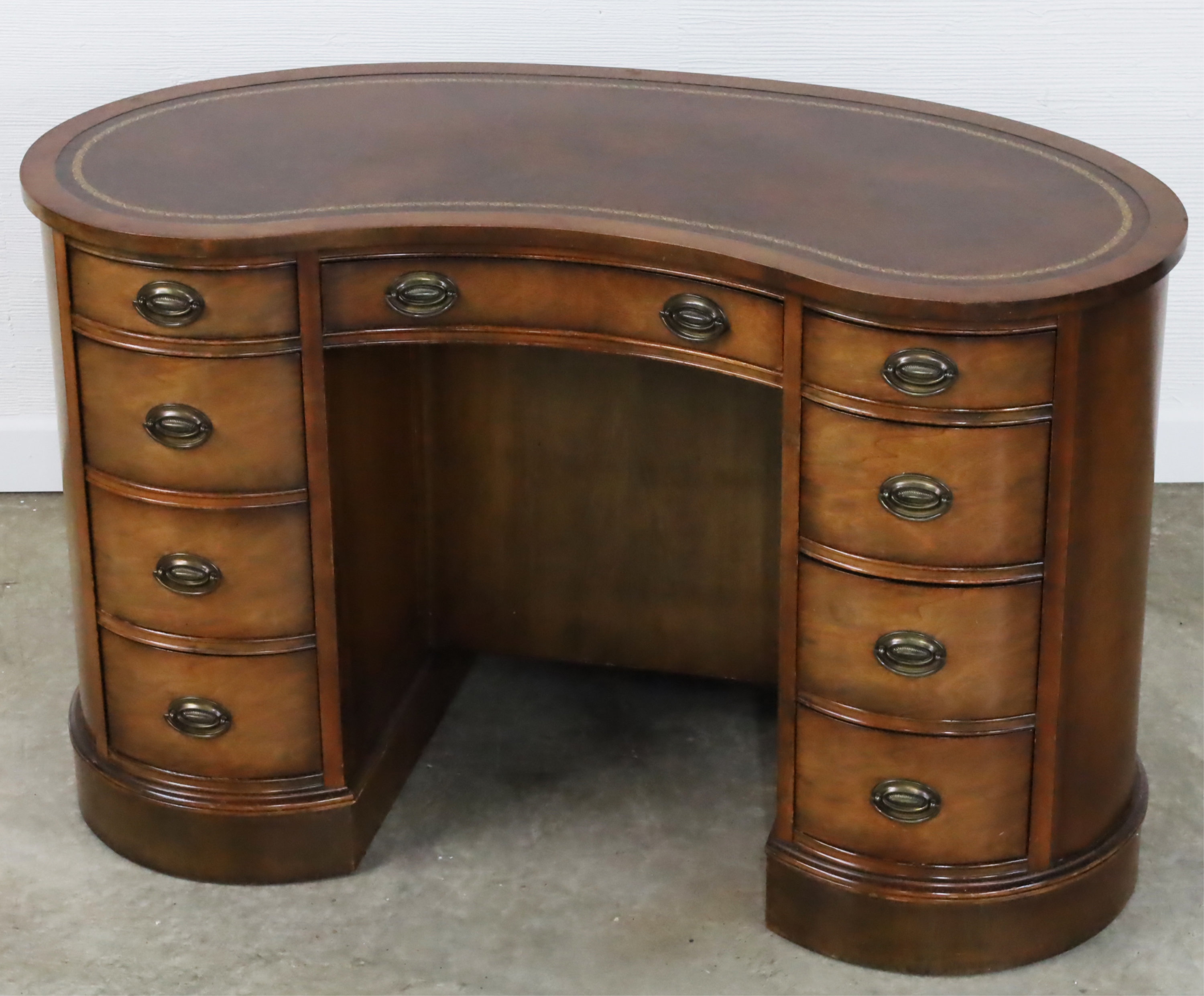 Appraisal: ENGLISH STYLE MAHOGANY KIDNEY SHAPED DESK English style mahogany kidney